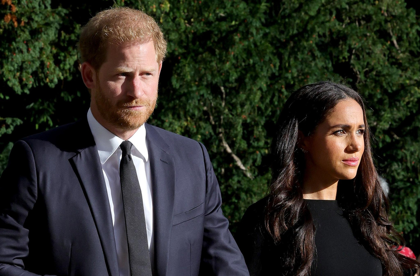 Harry và Meghan được cho là không nhận được lời mời dự lễ tưởng niệm 1 năm ngày mất của cố Nữ hoàng Elizabeth II dù ở châu Âu vào thời điểm đó. Ảnh: Getty Images. Harry và Meghan được cho là không nhận được lời mời dự lễ tưởng niệm 1 năm ngày mất của cố Nữ hoàng Elizabeth II dù ở châu Âu vào thời điểm đó. Ảnh: Getty Images.