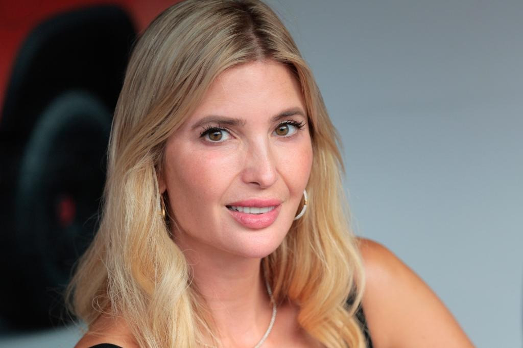 Ở tuổi 42, cựu cố vấn Nhà Trắng bắt đầu lộ dấu hiệu lão hóa trên khuôn mặt, nhiều nhất ở quanh miệng.