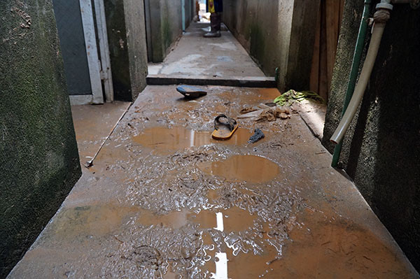 Cận cảnh 33 căn nhà bị lũ bùn thải nhấn chìm ở Lào Cai ảnh 5