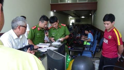 Từ vụ ông Nguyễn Thanh Hóa, nhìn lại những đường dây cờ bạc nghìn tỷ ảnh 2