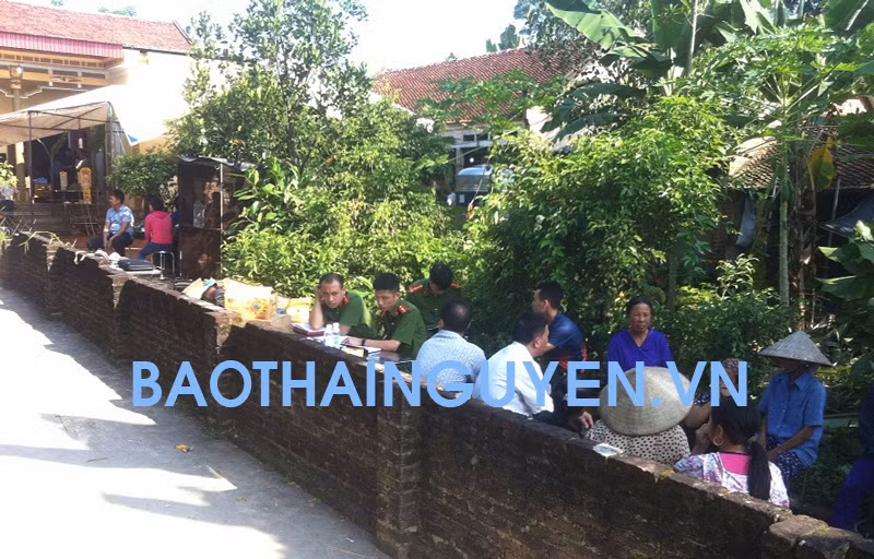 Bé trai 13 tuổi bị sát hại khi đang cố chạy trốn ảnh 1