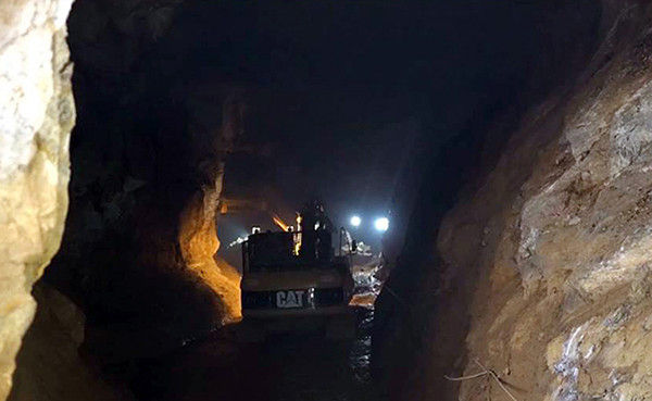 Cận cảnh nơi 1 trong 2 nạn nhân tử nạn tại bãi vàng trái phép ảnh 3