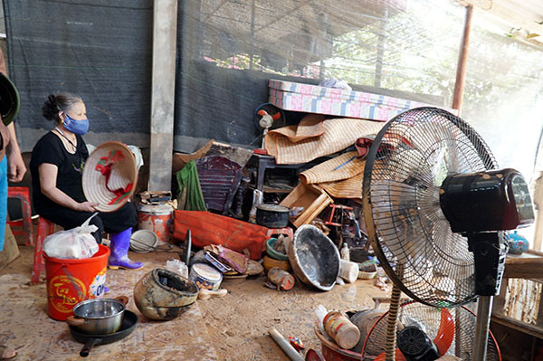 Cận cảnh 33 căn nhà bị lũ bùn thải nhấn chìm ở Lào Cai ảnh 7