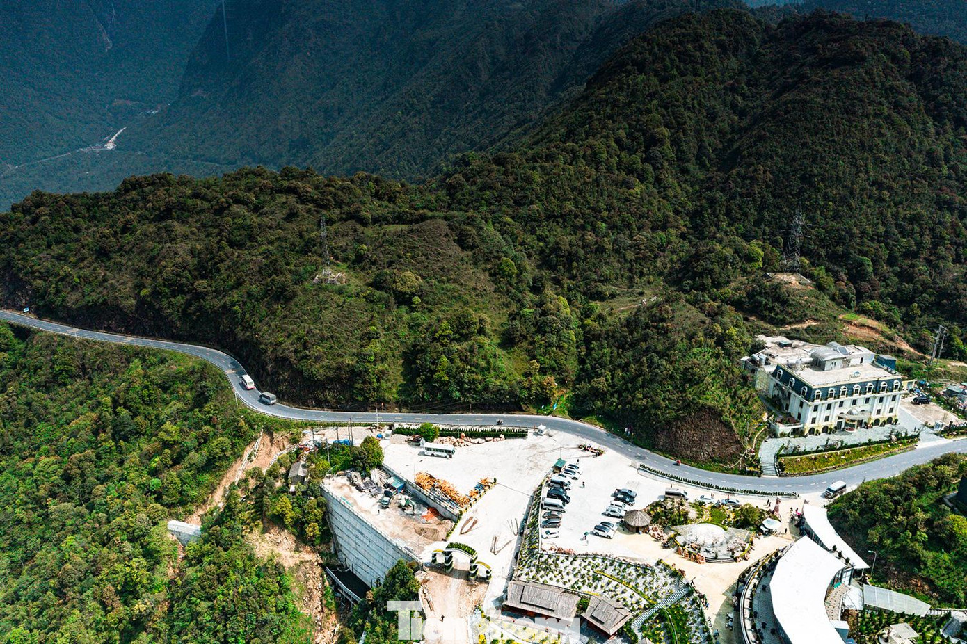 Dự án Khu sinh thái đỉnh đèo Hoàng Liên do Công ty Pusamcap Lai Châu làm chủ đầu tư. Dự án Khu sinh thái đỉnh đèo Hoàng Liên do Công ty Pusamcap Lai Châu làm chủ đầu tư.