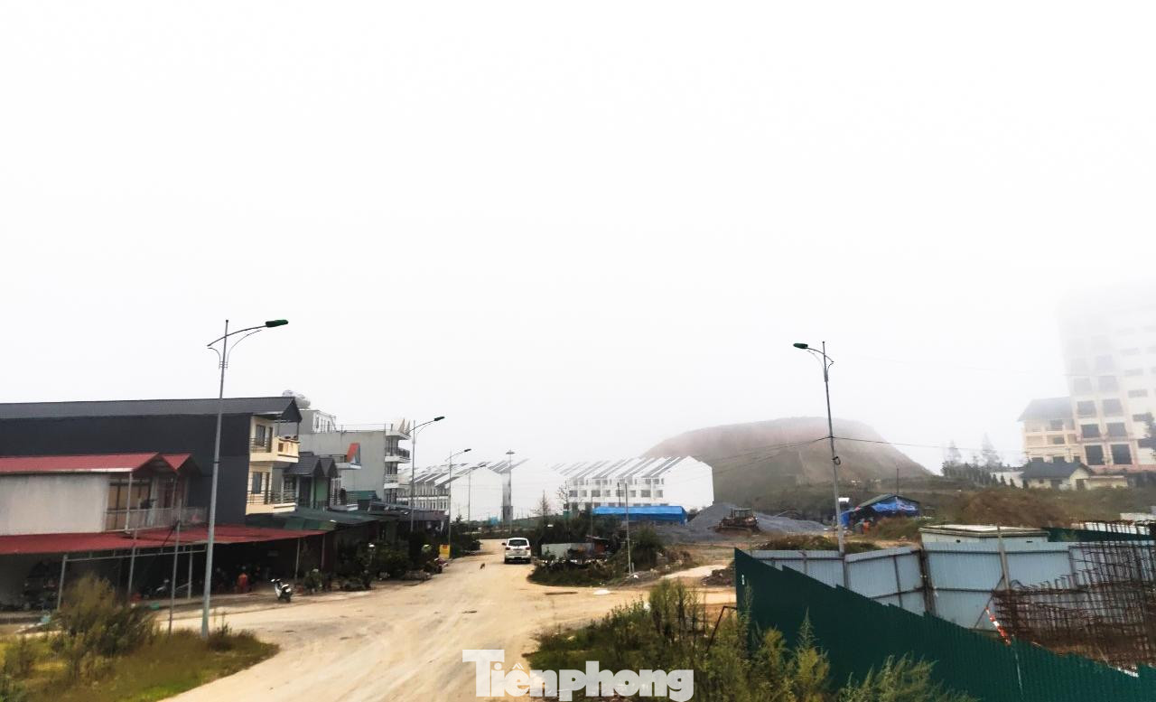 Một góc của Dự án khu tái định cư và sắp xếp dân cư Tây Bắc ở Sa Pa. Ảnh: Hân Nguyễn. Một góc của Dự án khu tái định cư và sắp xếp dân cư Tây Bắc ở Sa Pa. Ảnh: Hân Nguyễn.