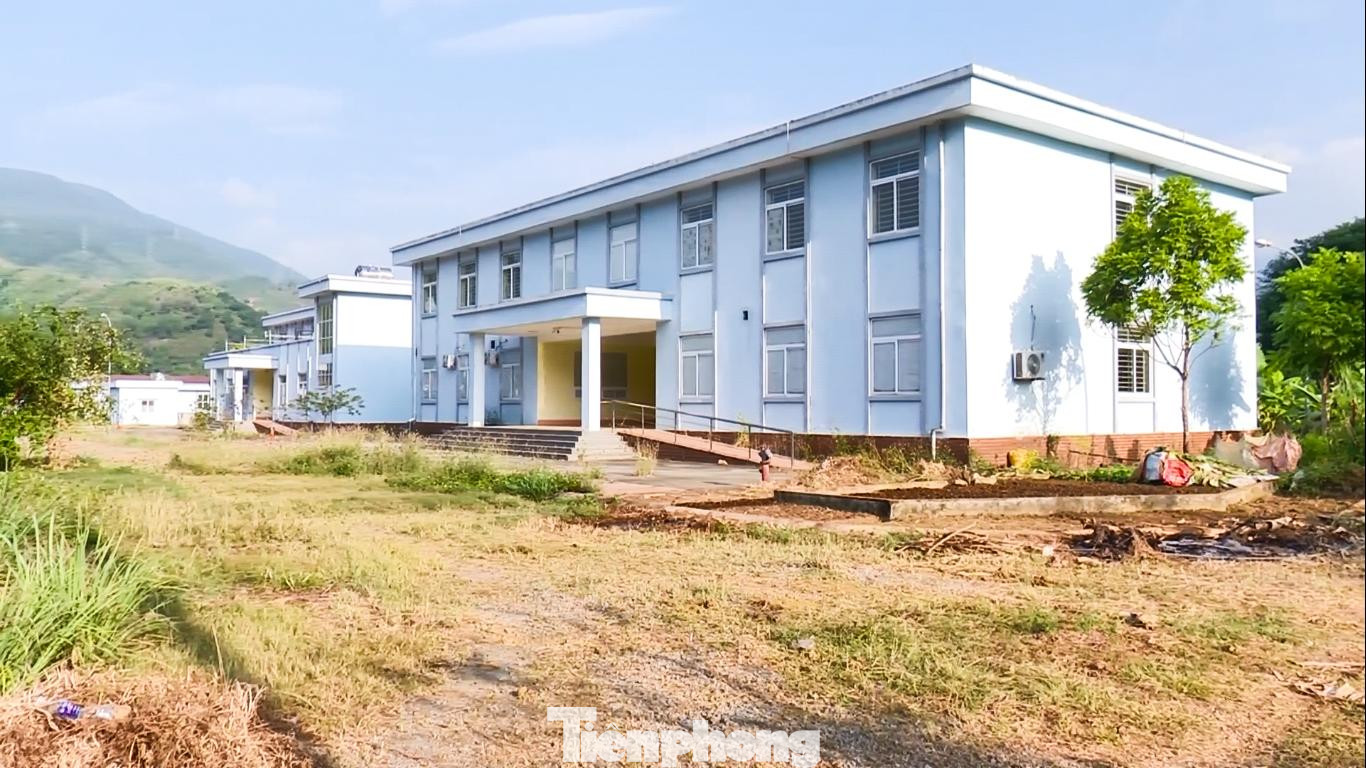 Các hạng mục công trình bệnh viện ở giai đoạn một. Các hạng mục công trình bệnh viện ở giai đoạn một.