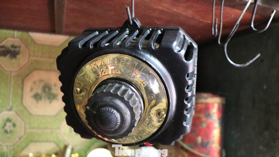 Nhiều nhất là quạt Marelli, thứ đến là quạt Emi Hà Lan, Calor Pháp, quạt tai voi của Nga, quạt National dùng điện 110 volt của Nhật nhập vào miền Nam trước 1975…