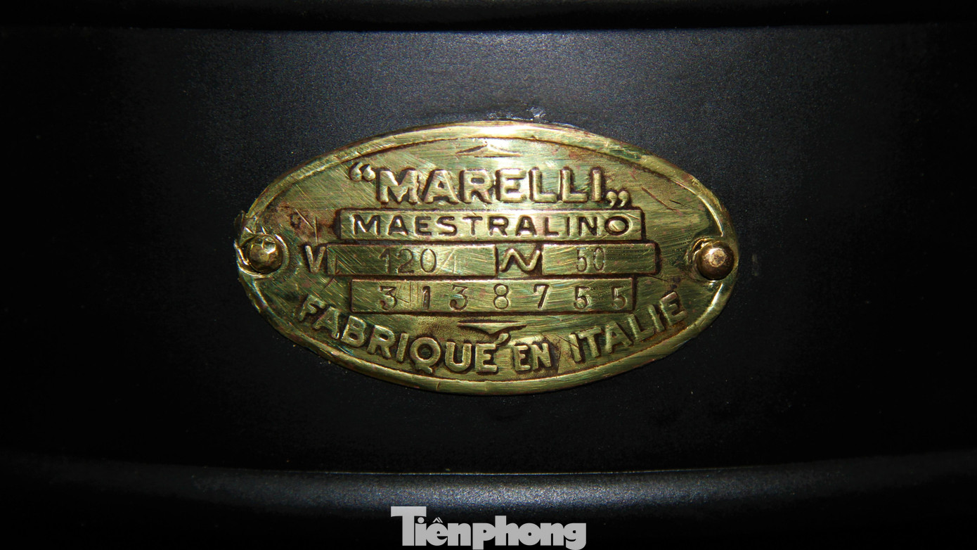 Không chỉ dòng Marelli đắt giá mà có những dòng quạt cổ của Pháp cũng có giá lên đến trăm triệu đồng/chiếc.