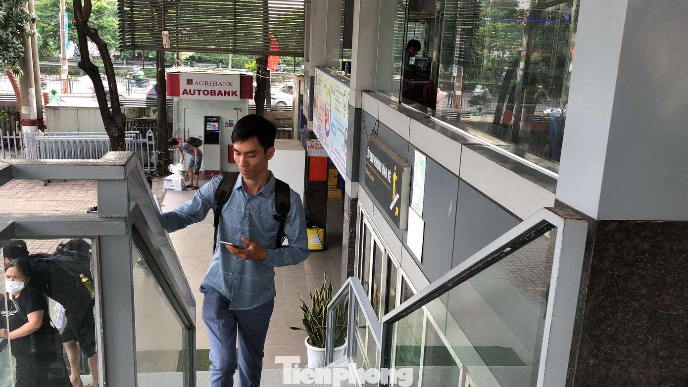 Trong thời gian qua, các cơ quan chức năng đã xử phạt rất nhiều trường hợp không đeo khẩu trang nơi công cộng.