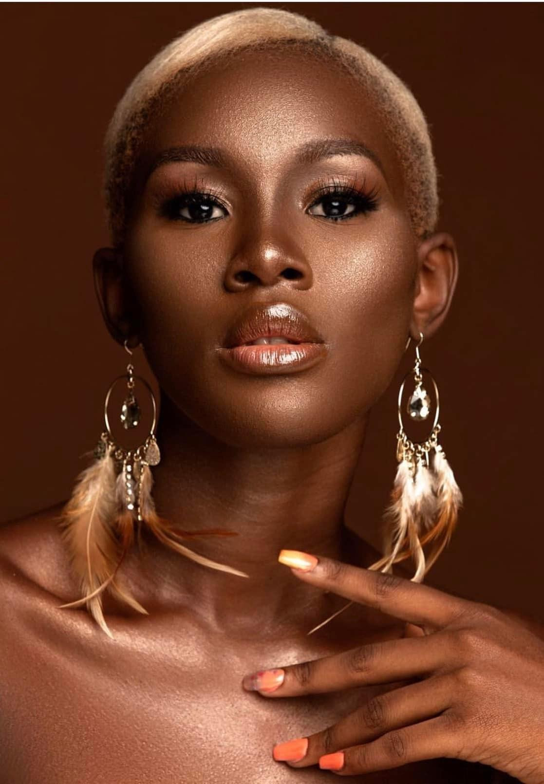 Người đẹp sở hữu chiều cao ấn tượng 1m76 và được đánh giá sẽ là một nhân tố gây bất ngờ tại cuộc thi Hoa hậu Hoàn vũ 2022.