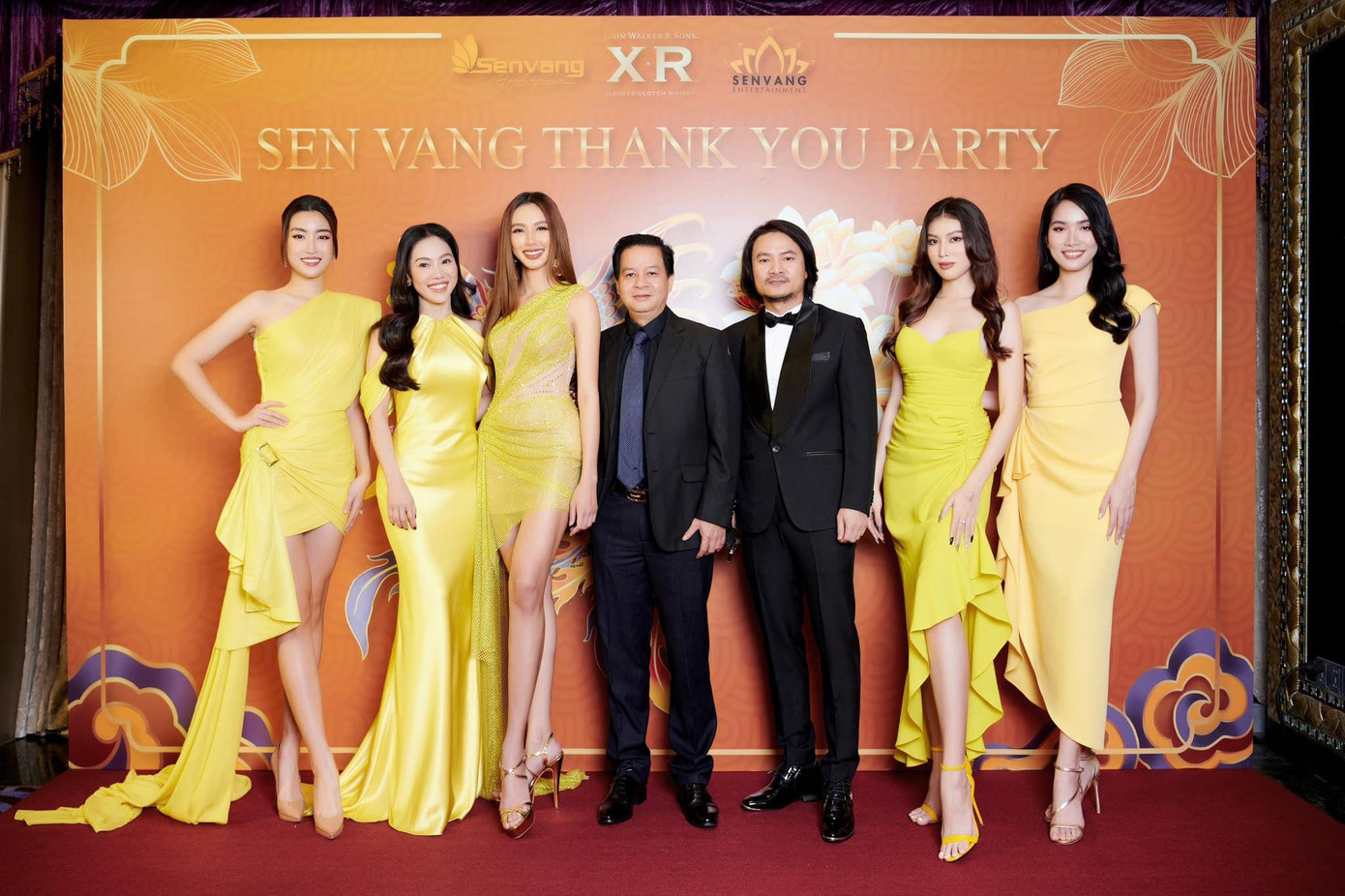 Buổi tiệc có sự tham dự của dàn Hoa hậu, Á hậu đình đám như Đỗ Mỹ Linh, Ngọc Thảo, Phương Anh...