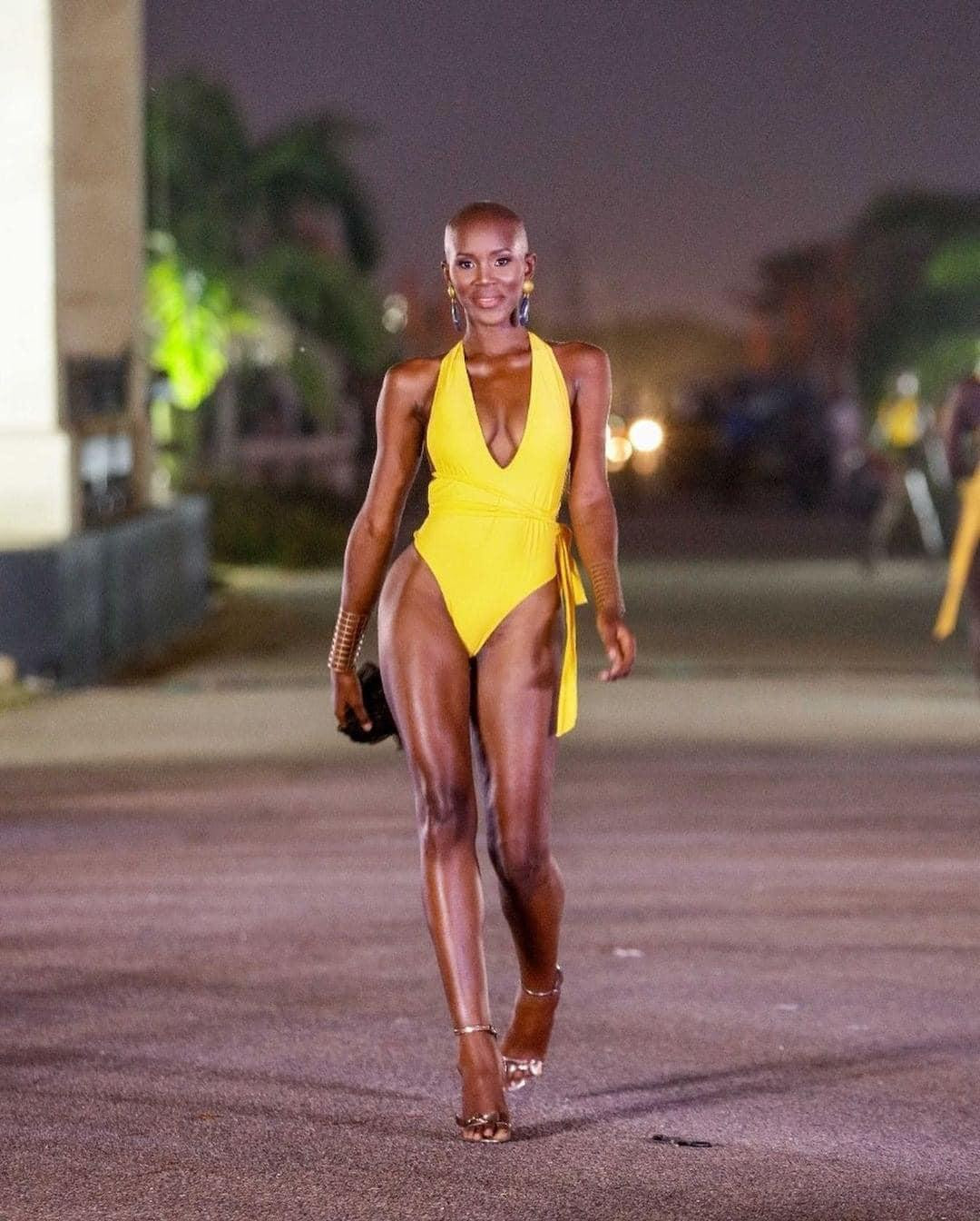 Tân Hoa hậu năm nay 27 tuổi, là một người mẫu chuyên nghiệp và sở hữu nhan sắc cá tính, nóng bỏng khi để đầu trọc.