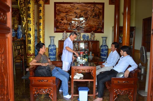 Ngôi nhà gỗ lim giá bạc tỷ của lão nông Hải Phòng ảnh 14