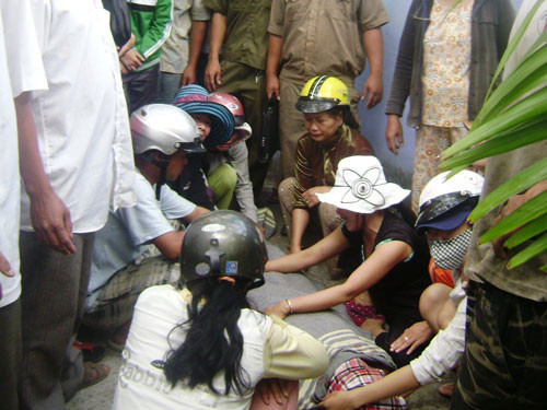 Do sức ép của vụ nổ lốp xe, anh Trần Văn Chung chết tại chỗ