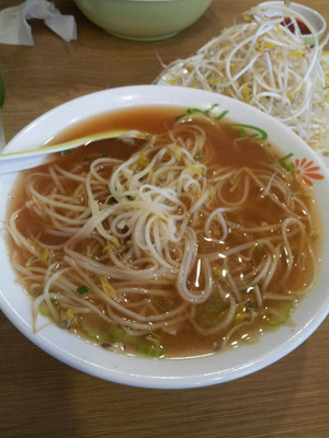 Phở Việt Nam tại Hàn Quốc do người Hàn chế biến