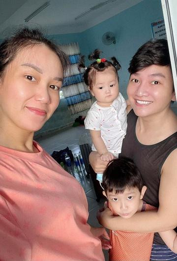 Minh Đức cảm thấy may mắn khi gia đình anh chiến thắng Covid-19. Ảnh: NVCC