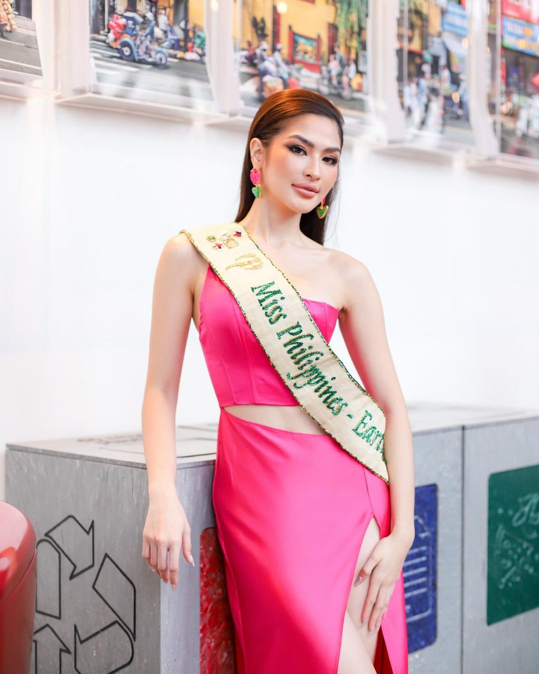 Yllana Marie Aduana có kinh nghiệm thi sắc đẹp ấn tượng. Cô từng ghi danh tại Hoa hậu Trái Đất Philippines 2021 và vào top 20. Một năm sau đó, cô tiếp tục tham dự Binibining Pilipinas và vào top 12, giành danh hiệu Người đẹp Ảnh. Sau đó, người đẹp đăng quang Miss Fit Philippines 2022. Hiện tại, người đẹp làm người mẫu, đóng quảng cáo, dẫn chương trình truyền hình...