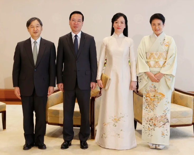 Chủ tịch nước Võ Văn Thưởng và Phu nhân Phan Thị Thanh Tâm hội kiến Nhà vua Naruhito cùng Hoàng hậu Nhật Bản Masako. (Ảnh: Thống Nhất/TTXVN)