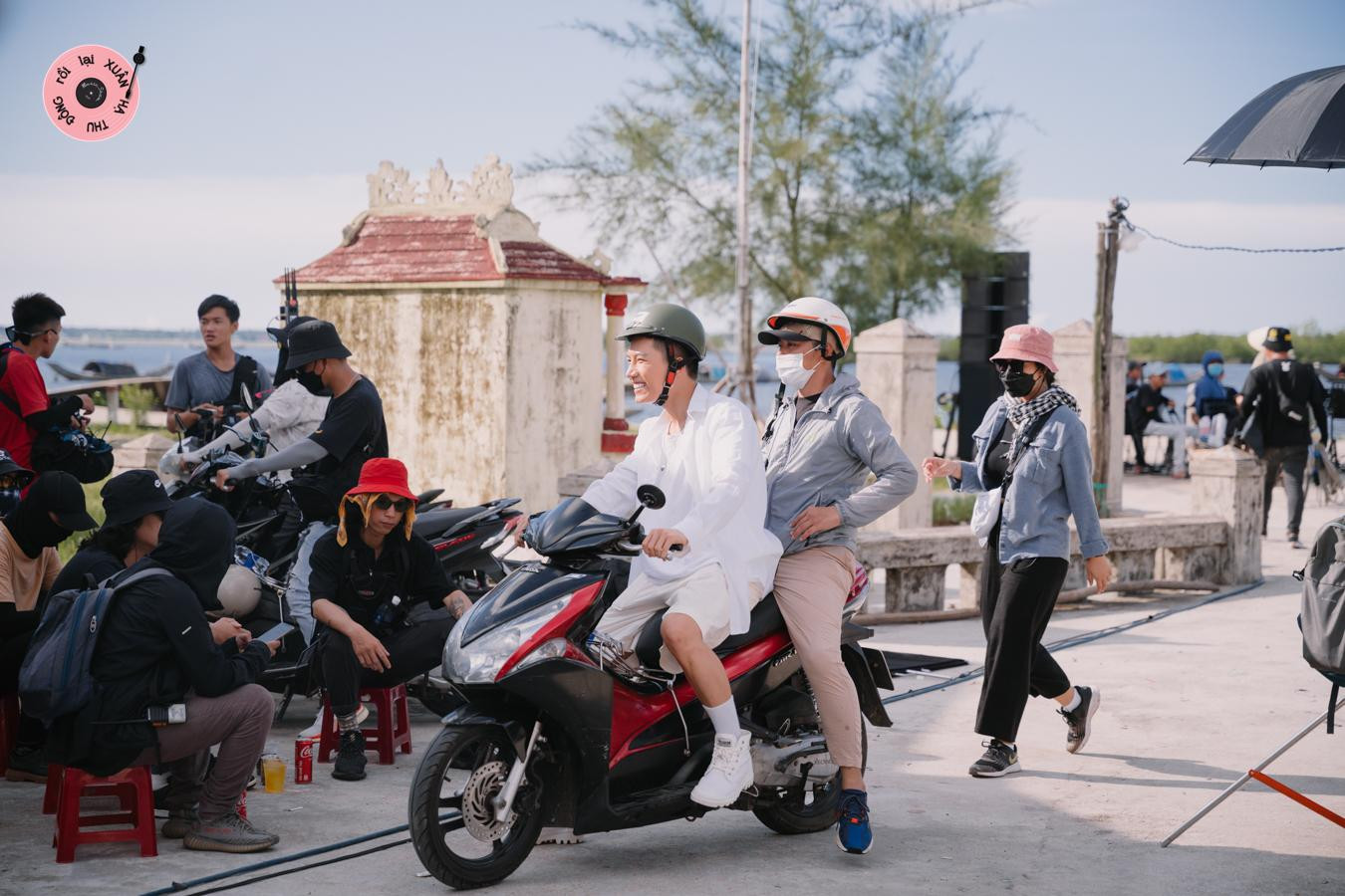 Số phát sóng với chủ đề gia đình được diễn ra tại Làng Ngư Mỹ Thạnh.