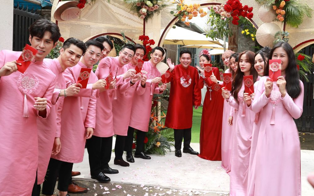 Dàn bê quả cực xịn xò với nhiều gương mặt quen thuộc. Ảnh: Khánh Hưng