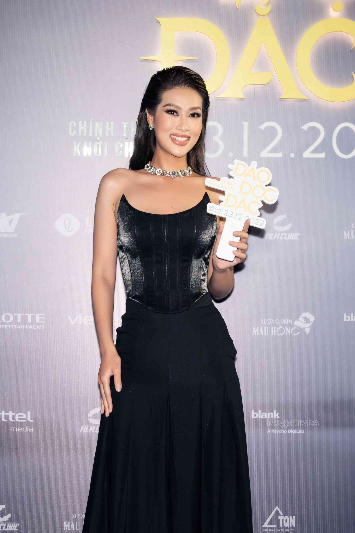 Hoa hậu Đoàn Thiên Ân được đánh giá là ngày càng thăng hạng về nhan sắc.