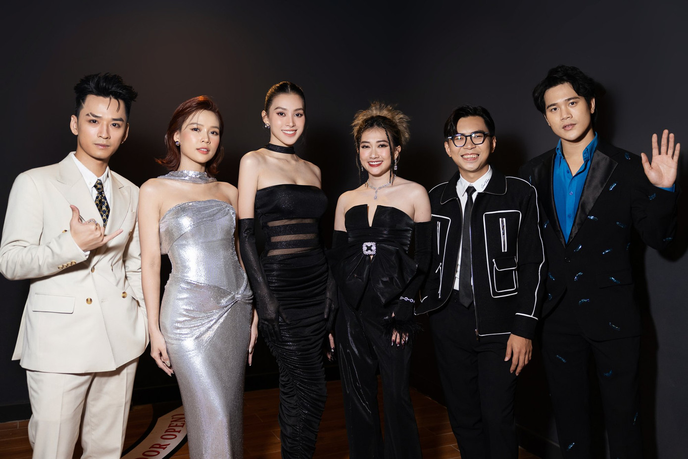 Dàn diễn viên chính trong phim Đảo Độc Đắc.