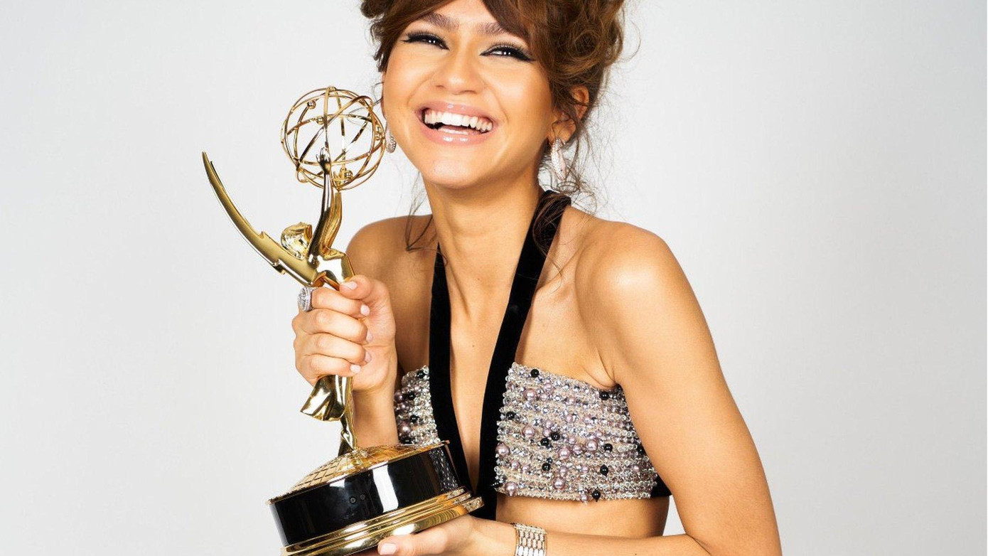 "Chính chủ" Zendaya còn chưa lên tiếng nhưng nhiều tin đồn đã được phát tán. "Chính chủ" Zendaya còn chưa lên tiếng nhưng nhiều tin đồn đã được phát tán.