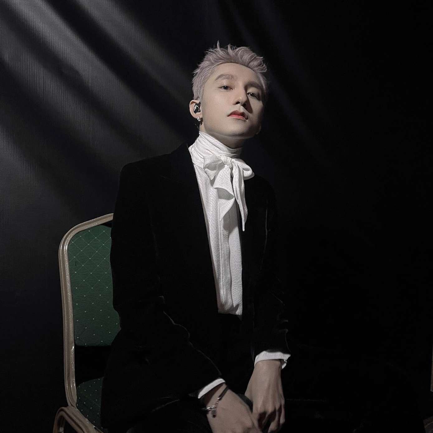 Sự trở lại lần này của Sơn Tùng nhận về kỳ vọng lớn từ người hâm mộ. Sự trở lại lần này của Sơn Tùng nhận về kỳ vọng lớn từ người hâm mộ.