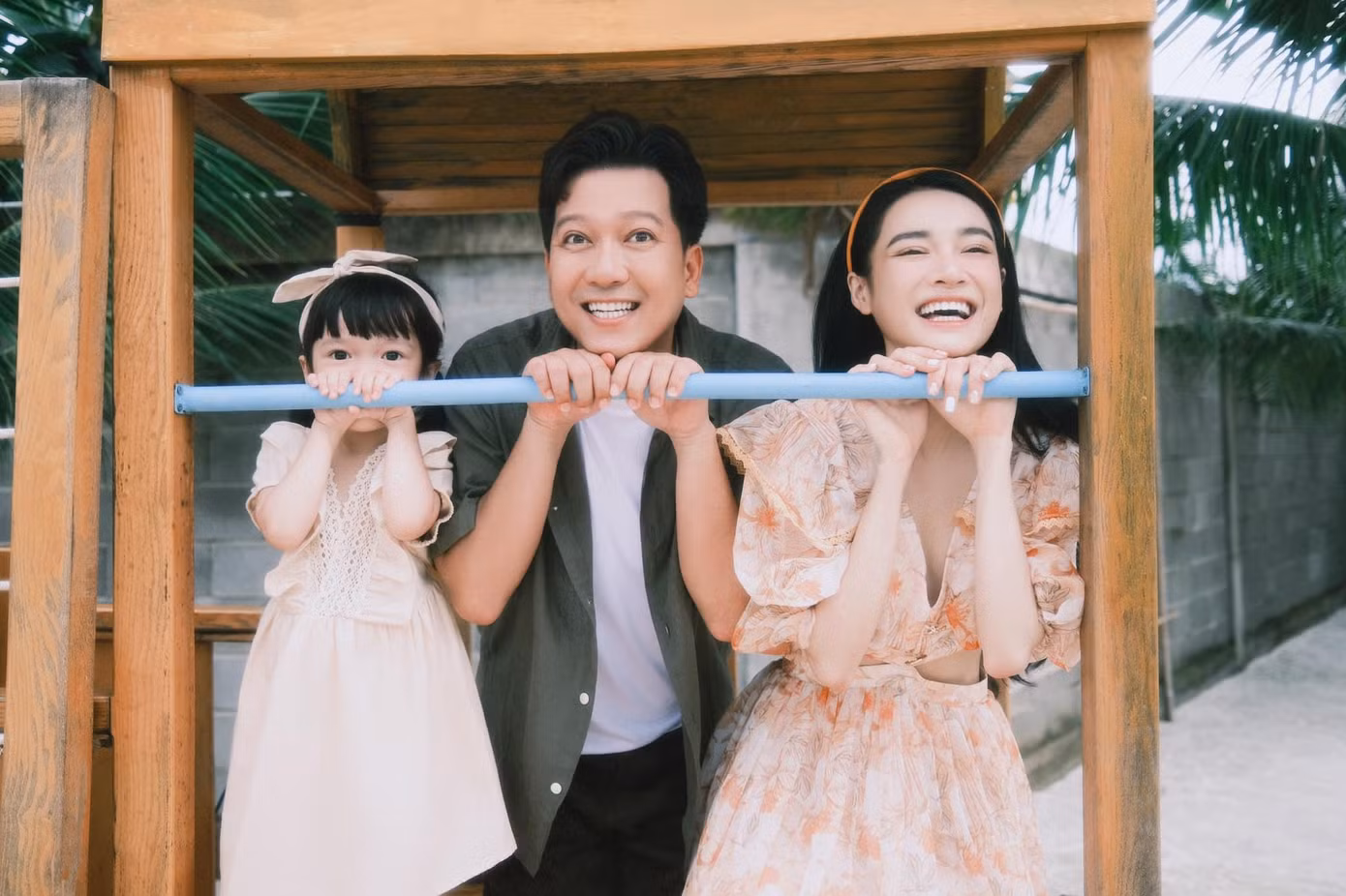Chia sẻ của nữ diễn viên về cuộc sống gia đình hạnh phúc khiến nhiều người ngưỡng mộ.