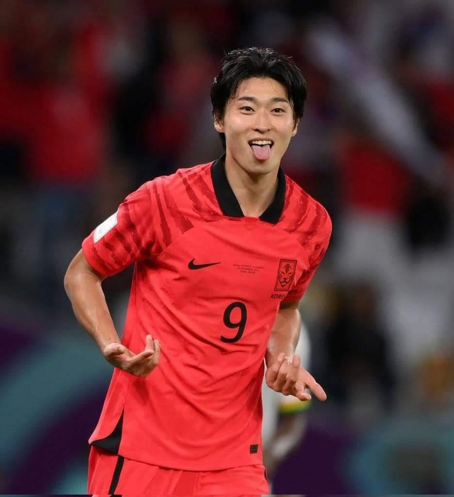 Cho Gue-sung trên sân cỏ.