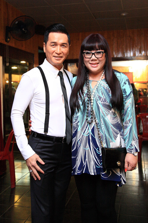 Người vợ 'bỏ bùa' ca sĩ Nguyễn Hưng bằng sự lặng thầm ảnh 2