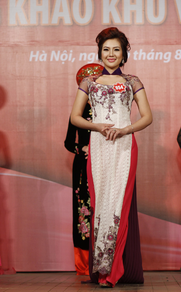 Nguyễn Thị Huyền Trang. SBD: 954