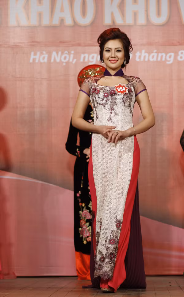 Nguyễn Thị Huyền Trang. SBD: 954