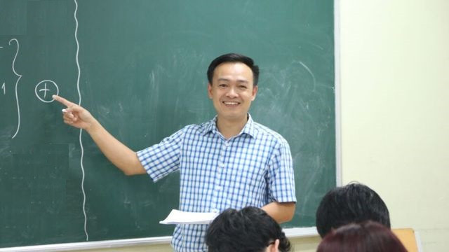 Trần Mạnh Tùng (giáo viên Toán, Hà Nội) Trần Mạnh Tùng (giáo viên Toán, Hà Nội)