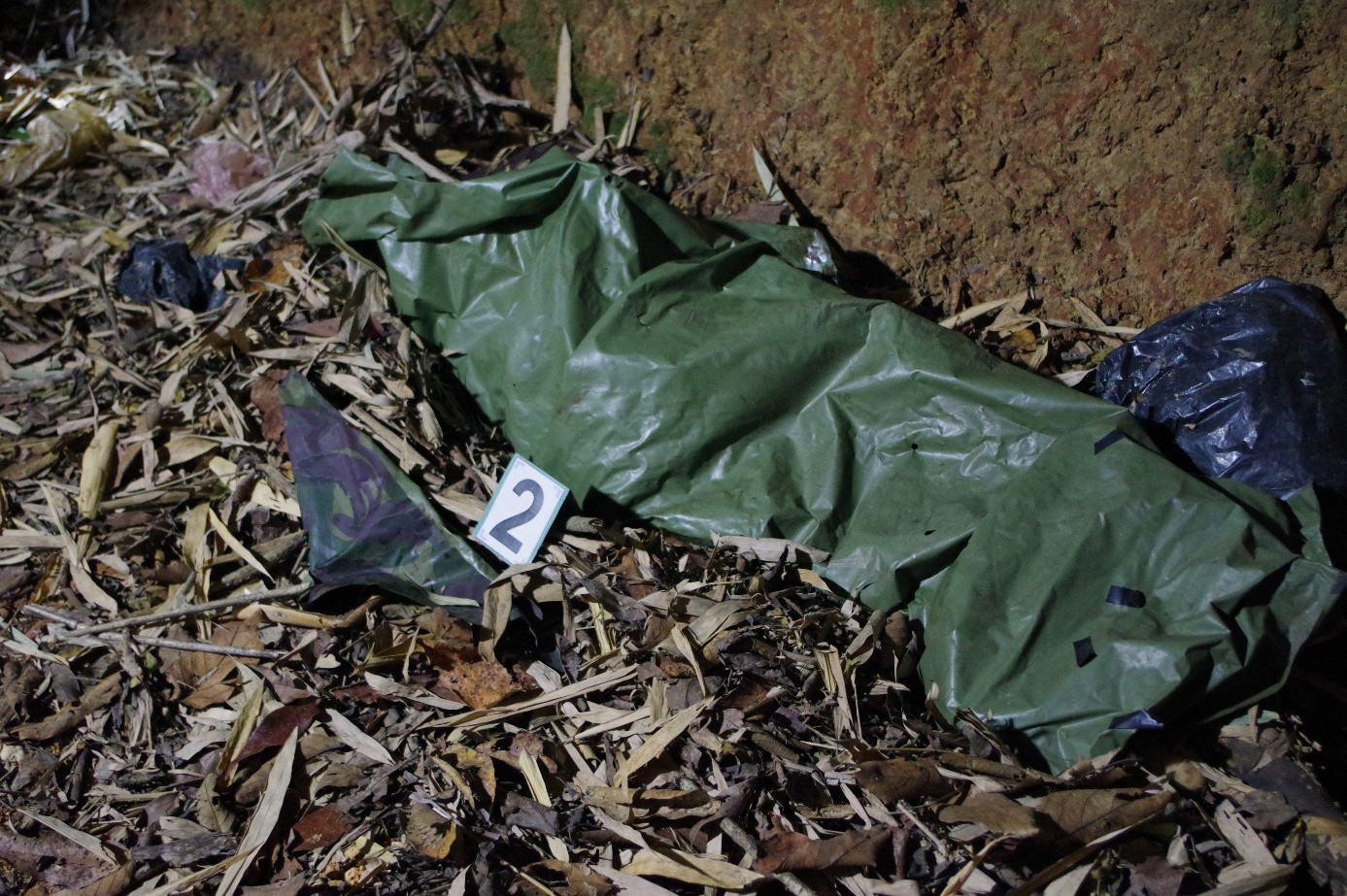 Hiện trường vụ án giấu xác tại Kon Tum Hiện trường vụ án giấu xác tại Kon Tum