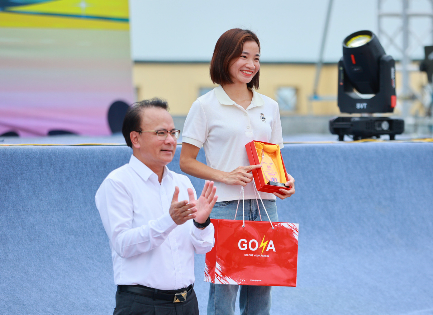 Nguyễn Thị Oanh không có đối thủ trong các cuộc đua trong nước