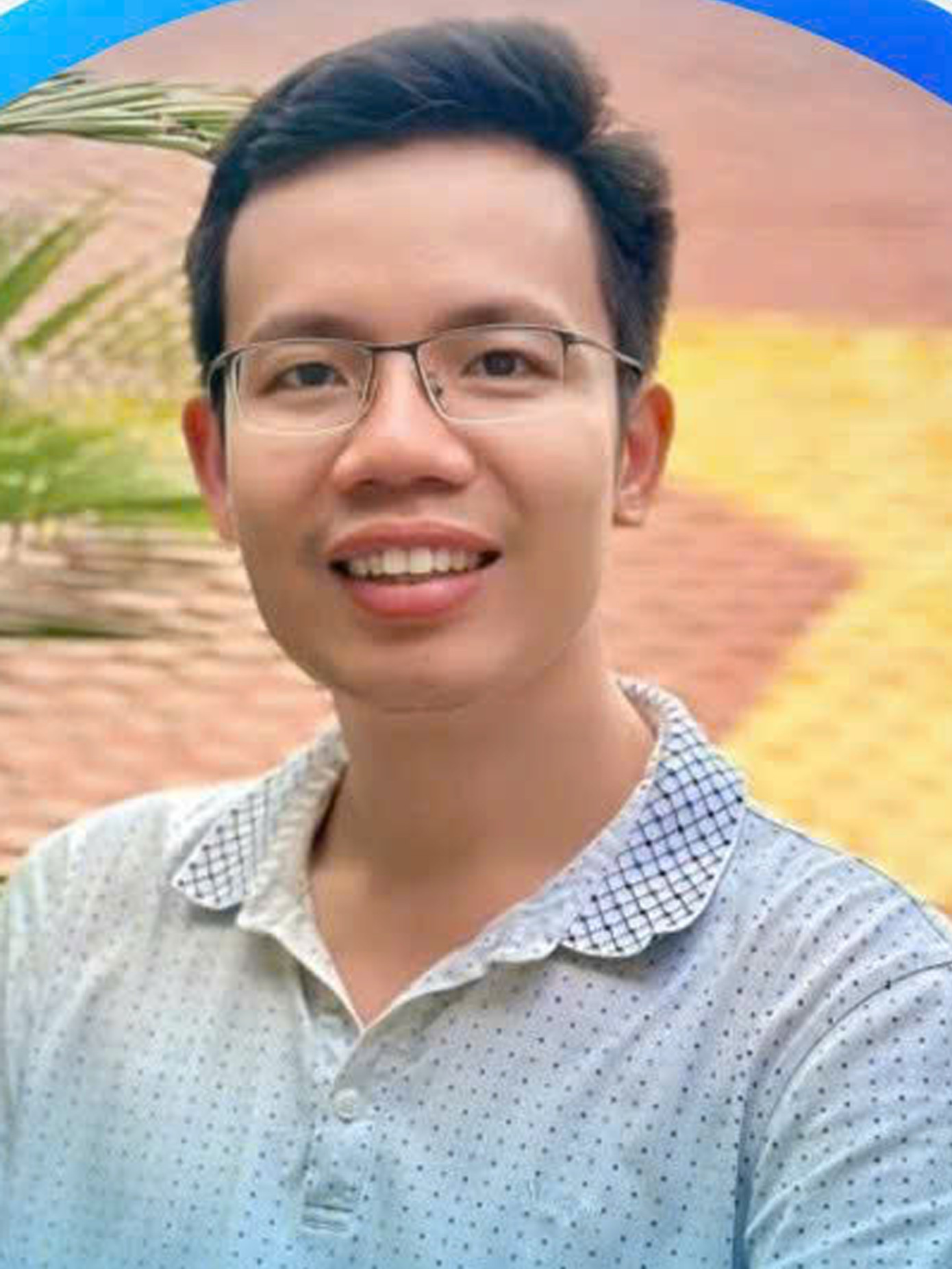 BSCKII Chu Xuân Khánh - Phó trưởng khoa Hồi sức Cấp cứu, Bệnh viện Đa khoa tỉnh Hòa Bình, Chủ nhiệm CLB Thầy thuốc trẻ tỉnh Hòa Bình.