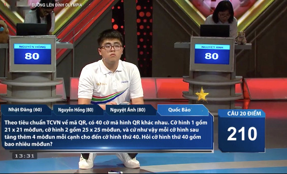 Quốc Bảo liên tục tăng khoảng cách điểm số với những người cùng chơi. Quốc Bảo liên tục tăng khoảng cách điểm số với những người cùng chơi.