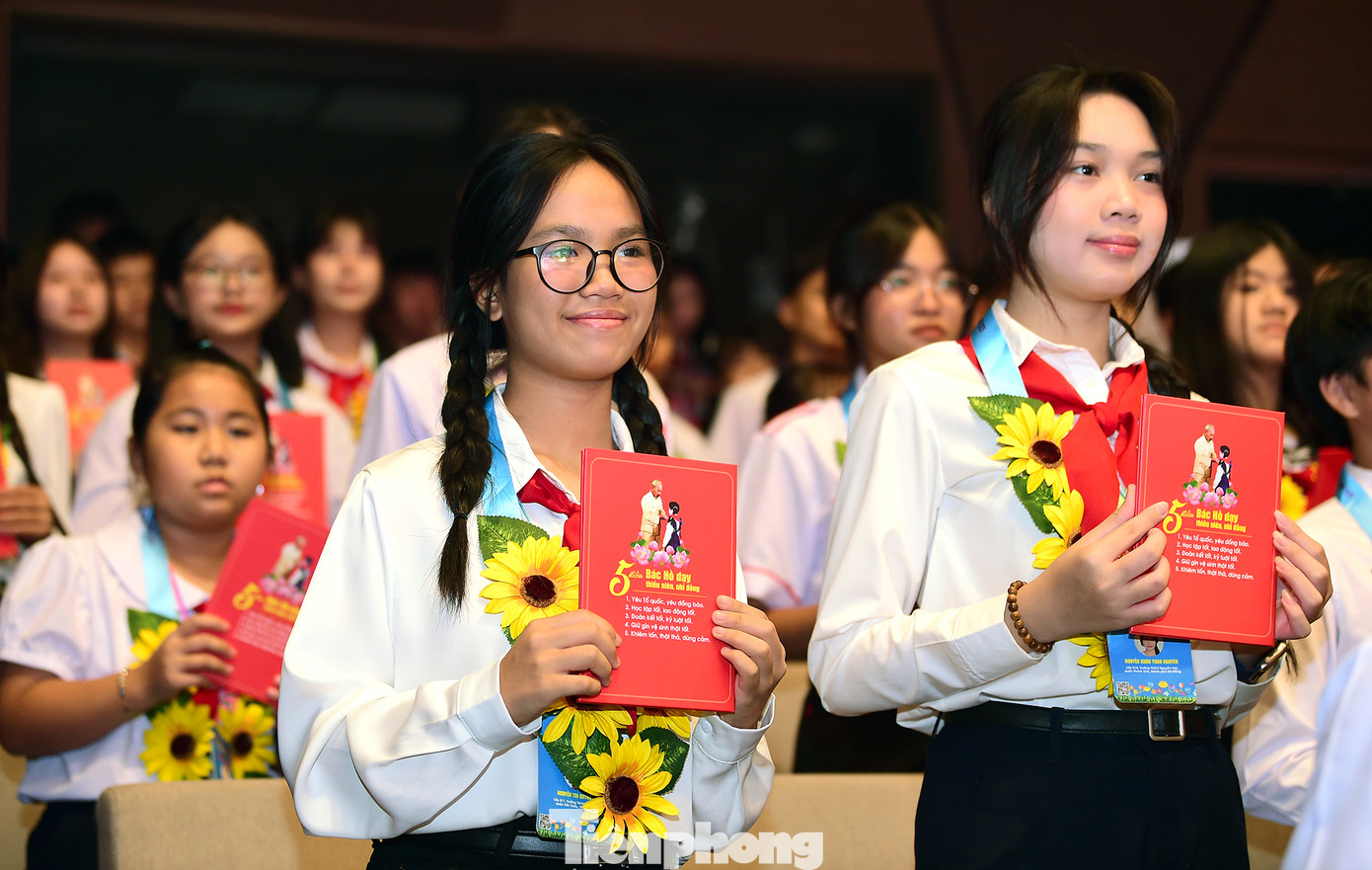 Lời dạy của Bác Hồ dần thấm sâu, trở thành lối sống, nếp nghĩ, cách làm trong đời sống hàng ngày của các em; góp phần gieo mầm cho những ước mơ đẹp, những việc làm tốt, hành động tử tế đầy tính nhân văn.