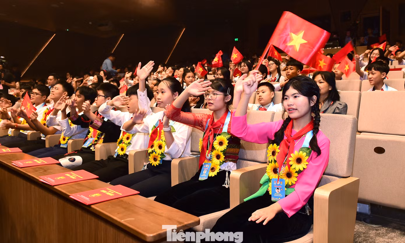 Những gương mặt thiếu nhi xuất sắc, tiêu biểu. Ảnh: Xuân Tùng
