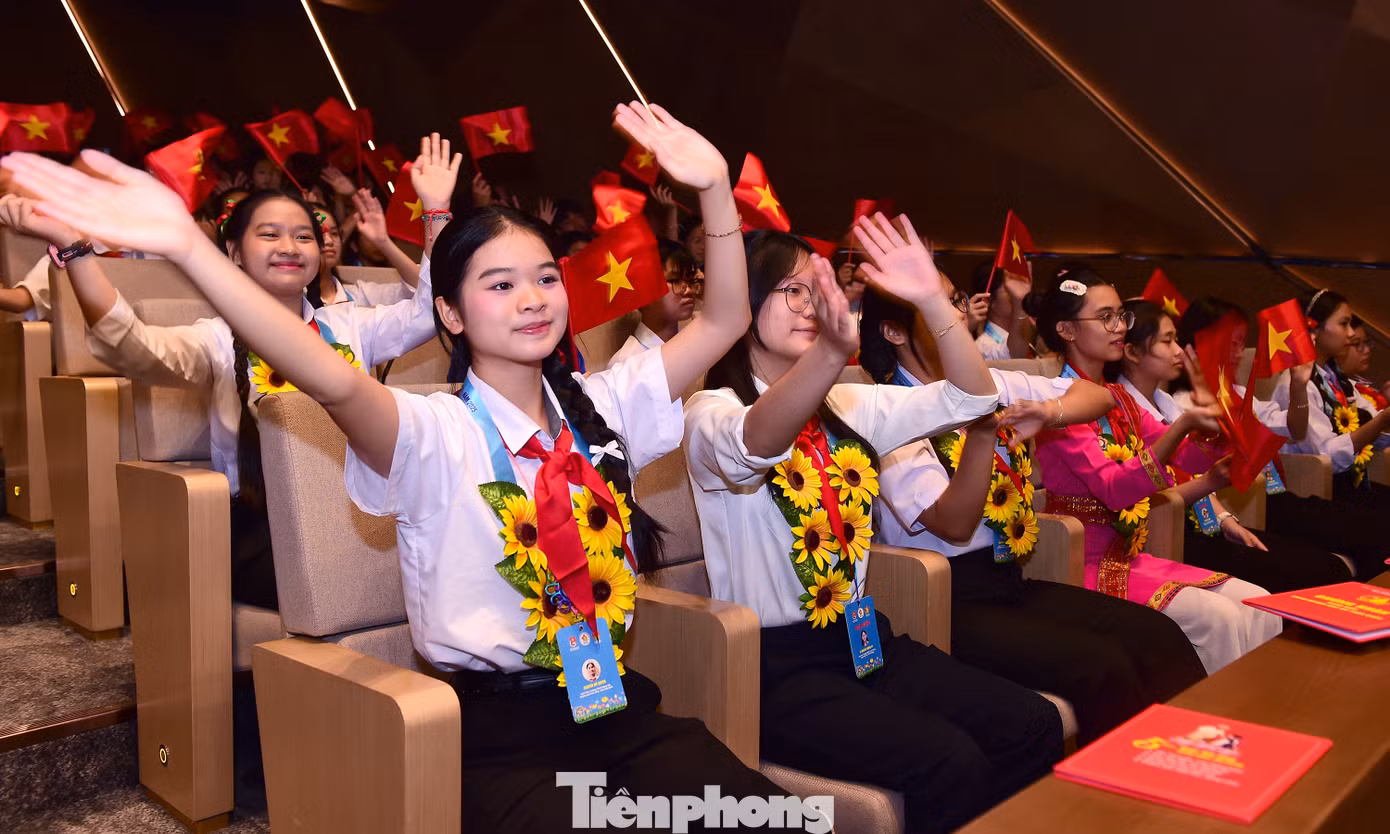 Những gương mặt thiếu nhi xuất sắc, tiêu biểu. Ảnh: Xuân Tùng