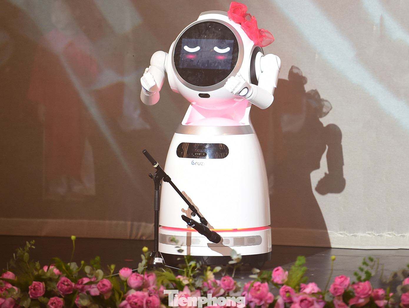 Khách mời Ngọc Hân. Khách mời Ngọc Hân.