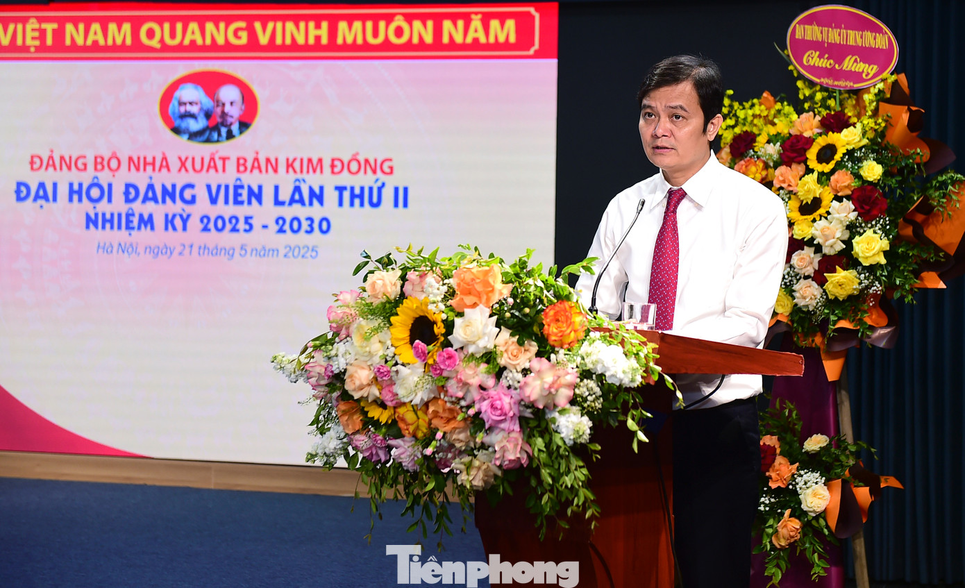 Bí thư thứ nhất T.Ư Đoàn, Bí thư Đảng ủy T.Ư Đoàn Bùi Quang Huy phát biểu chỉ đạo tại Đại hội. Ảnh: Xuân Tùng Bí thư thứ nhất T.Ư Đoàn, Bí thư Đảng ủy T.Ư Đoàn Bùi Quang Huy phát biểu chỉ đạo tại Đại hội. Ảnh: Xuân Tùng