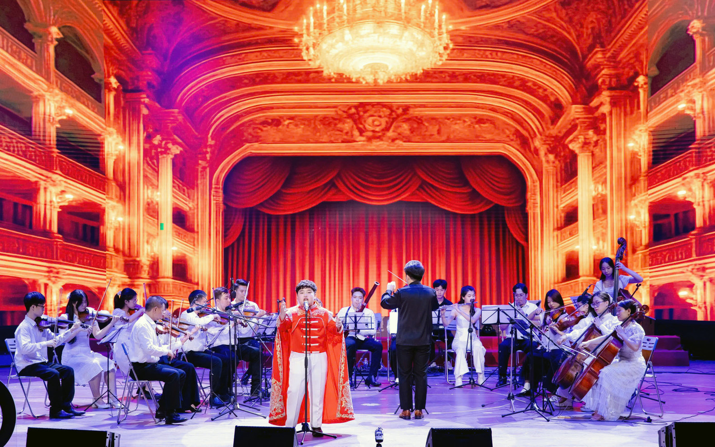 Phần 2 có chủ đề “Ước mơ bay xa” mang đến những màn trình diễn trẻ trung, rực rỡ sắc màu thể hiện tinh thần và bản lĩnh của thế hệ nghệ sĩ mới.