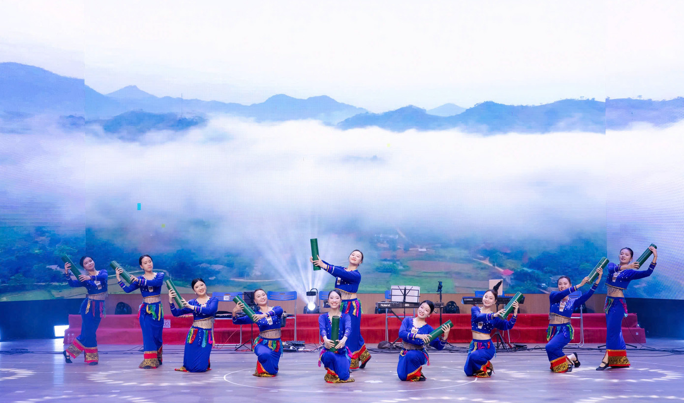 Phần 3 - “Hành trình tỏa sáng” tôn vinh hành trình trưởng thành và thành công của các cựu học viên – những người mang ánh sáng nghệ thuật từ Cung Thiếu nhi ra khắp muôn nơi.