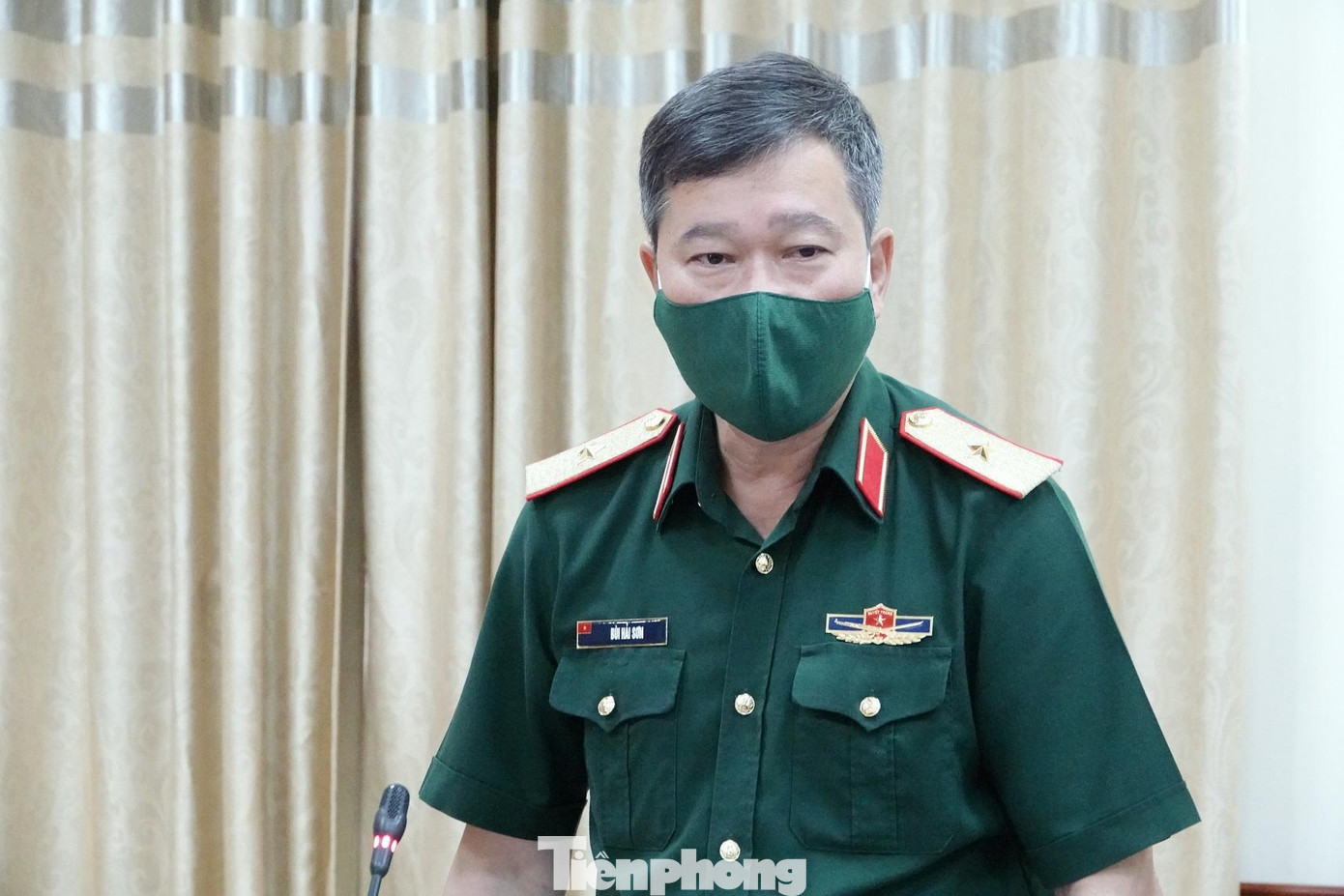 Thiếu tướng Bùi Hải Sơn phát biểu tại lễ công bố quyết định, chiều 12/8 Thiếu tướng Bùi Hải Sơn phát biểu tại lễ công bố quyết định, chiều 12/8