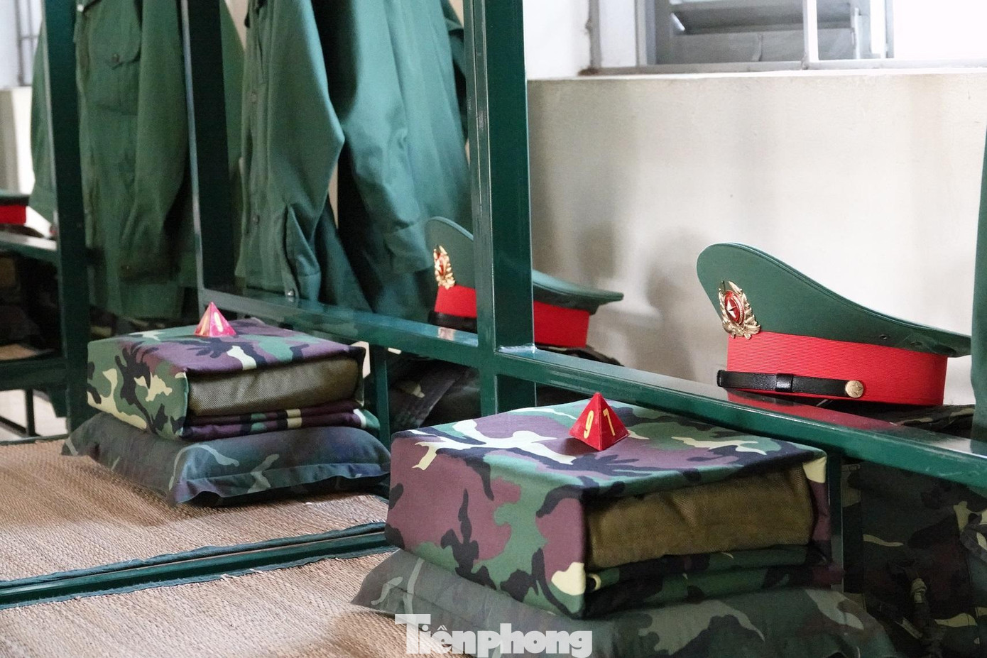 Nội vụ gọn gàng và được chấm điểm hàng ngày để đánh giá chất lượng huấn luyện tân binh