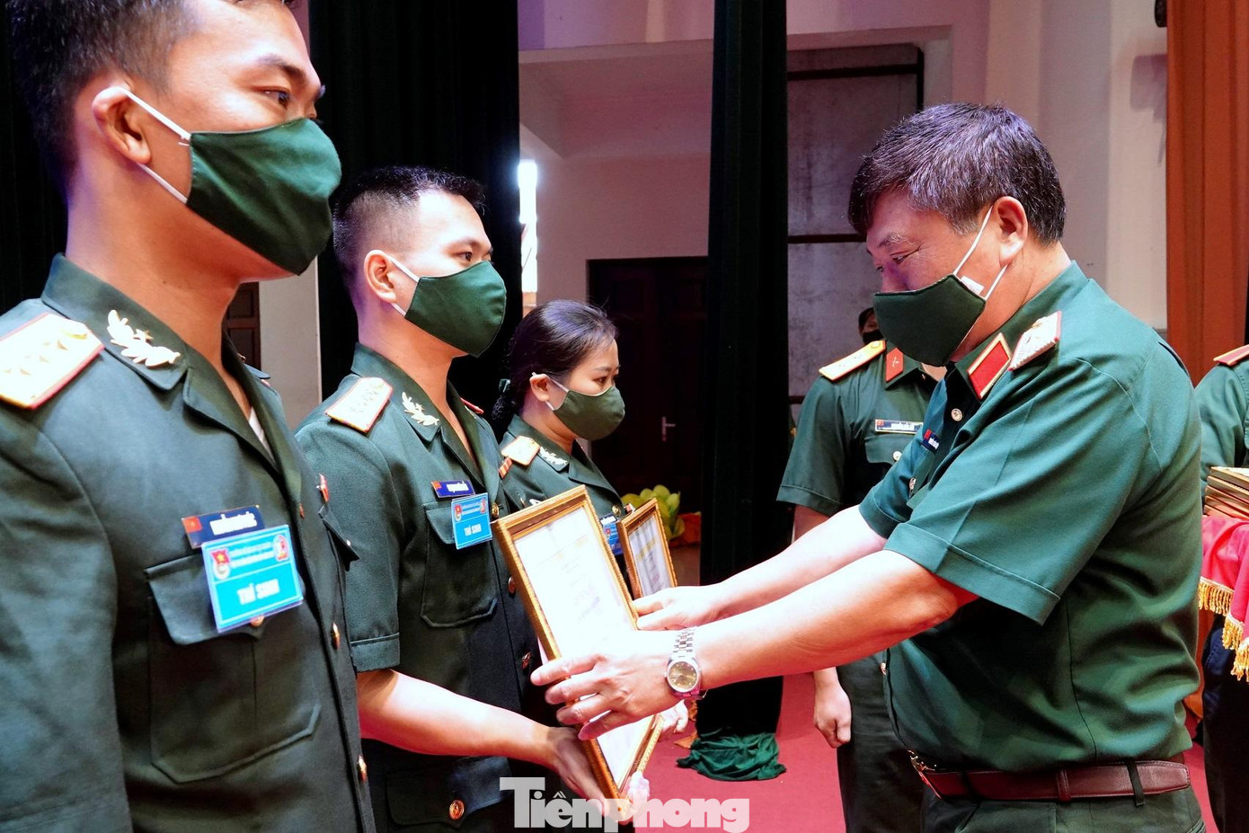 Thiếu tướng Nguyễn Xuân Điệp, Phó Chính ủy Trường SQLQ 1, Trưởng ban tổ chức Hội thi trao Chứng nhận cán bộ Đoàn giỏi cho các cá nhân xuất sắc Thiếu tướng Nguyễn Xuân Điệp, Phó Chính ủy Trường SQLQ 1, Trưởng ban tổ chức Hội thi trao Chứng nhận cán bộ Đoàn giỏi cho các cá nhân xuất sắc