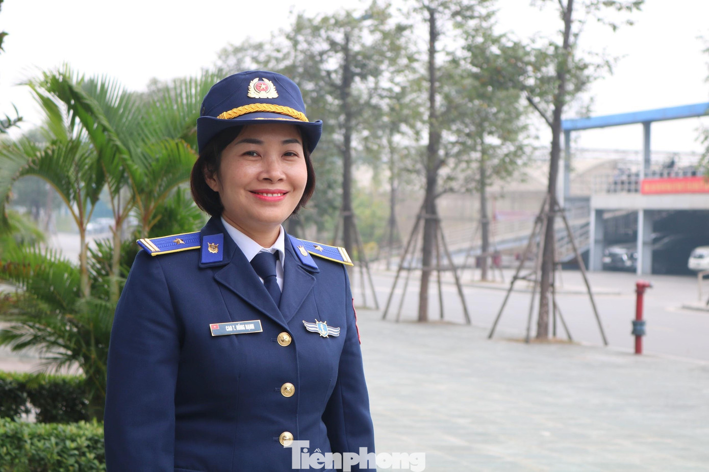 Thiếu tá Cao Thị Hồng Hạnh Thiếu tá Cao Thị Hồng Hạnh