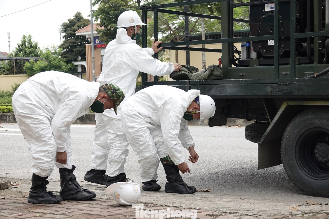 Thực hiện công tác chuẩn bị